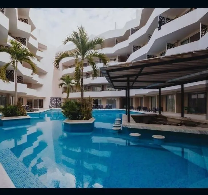 Beautiful And Centric 1Br Ph Private Pool Apartment Playa del Carmen Mexico